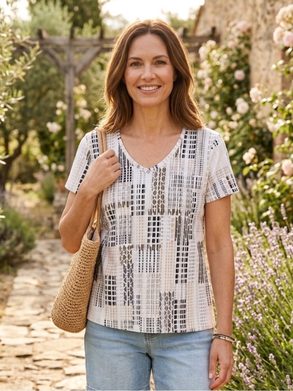 CROFT & BARROW Geometric Classic Tee, Women’s M, Black White Tan